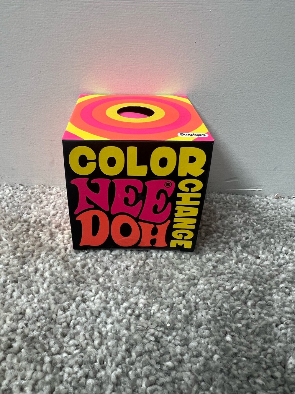 Needoh Color Change Squishy Toy - Pink to Purple
